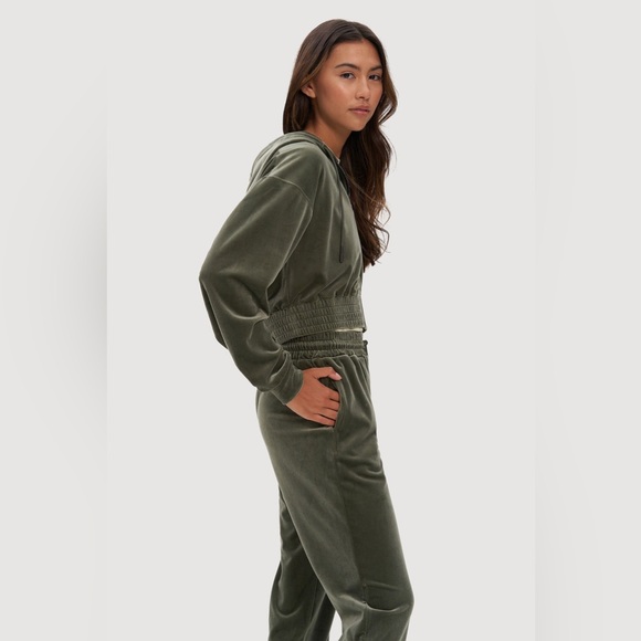 NOIZE Jogger Set Chelsi Zip-Up Hoodie & - Picture 5 of 16